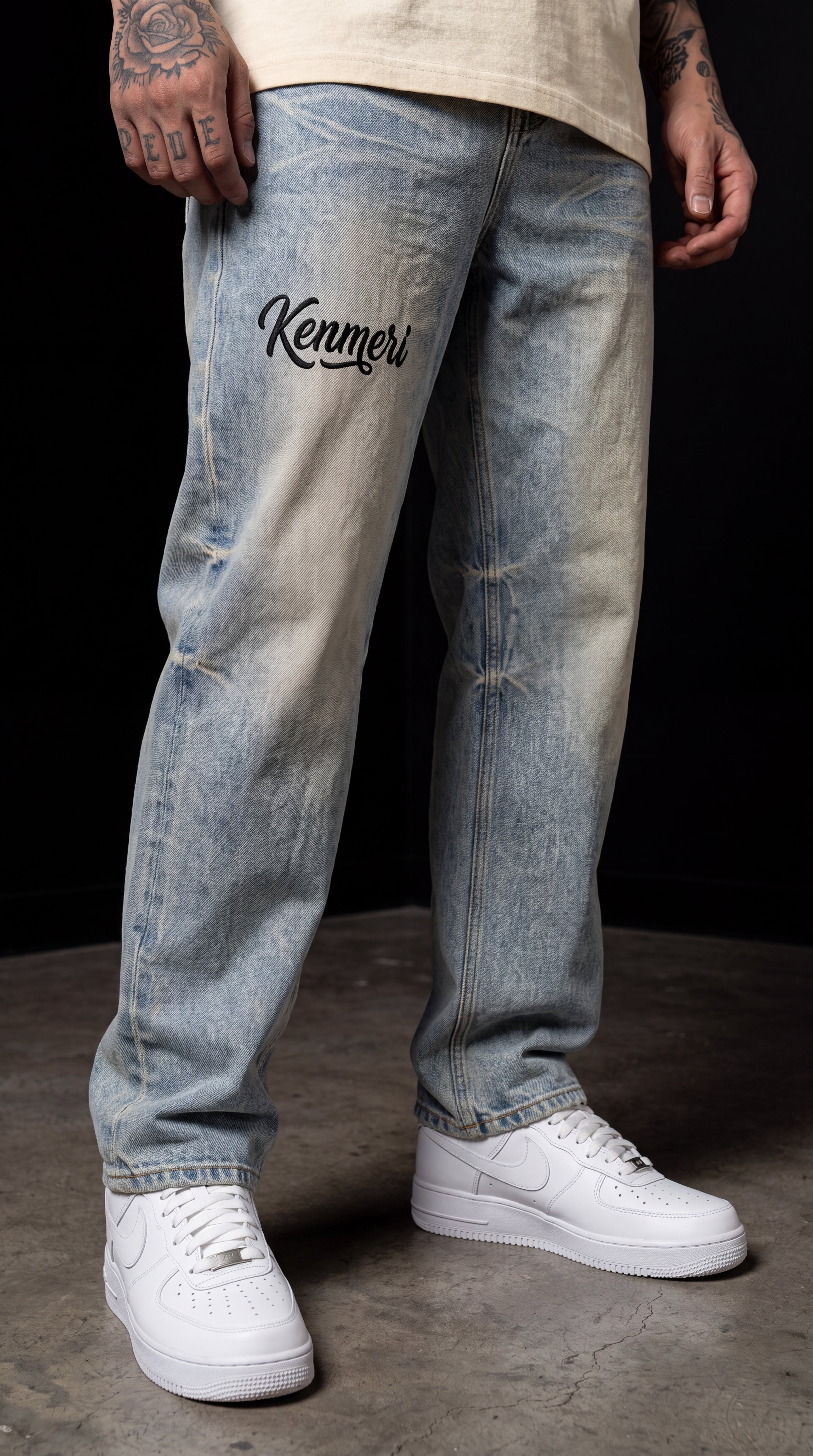 Sun-Fade Raw Hem Denim Jeans - Kenmeri